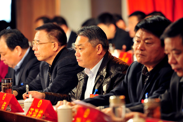 2014年1月5日宋伟出席邹城市第十七届人民代表大会第三次会议