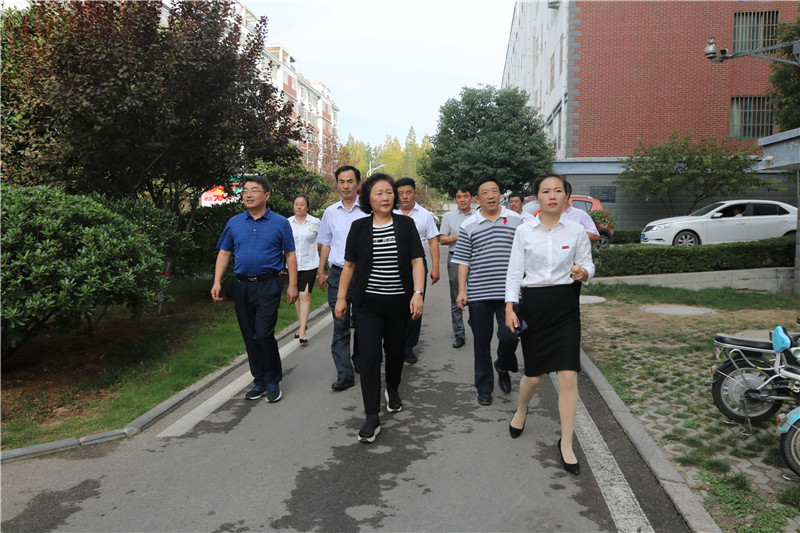 倪丽君表示,宋伟同志被评为全国模范退役军人,为全市广大退役军人立起