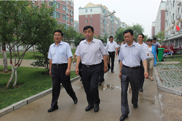 2013年7月19日参加济宁市县市区委政研室主任座谈会领导莅临